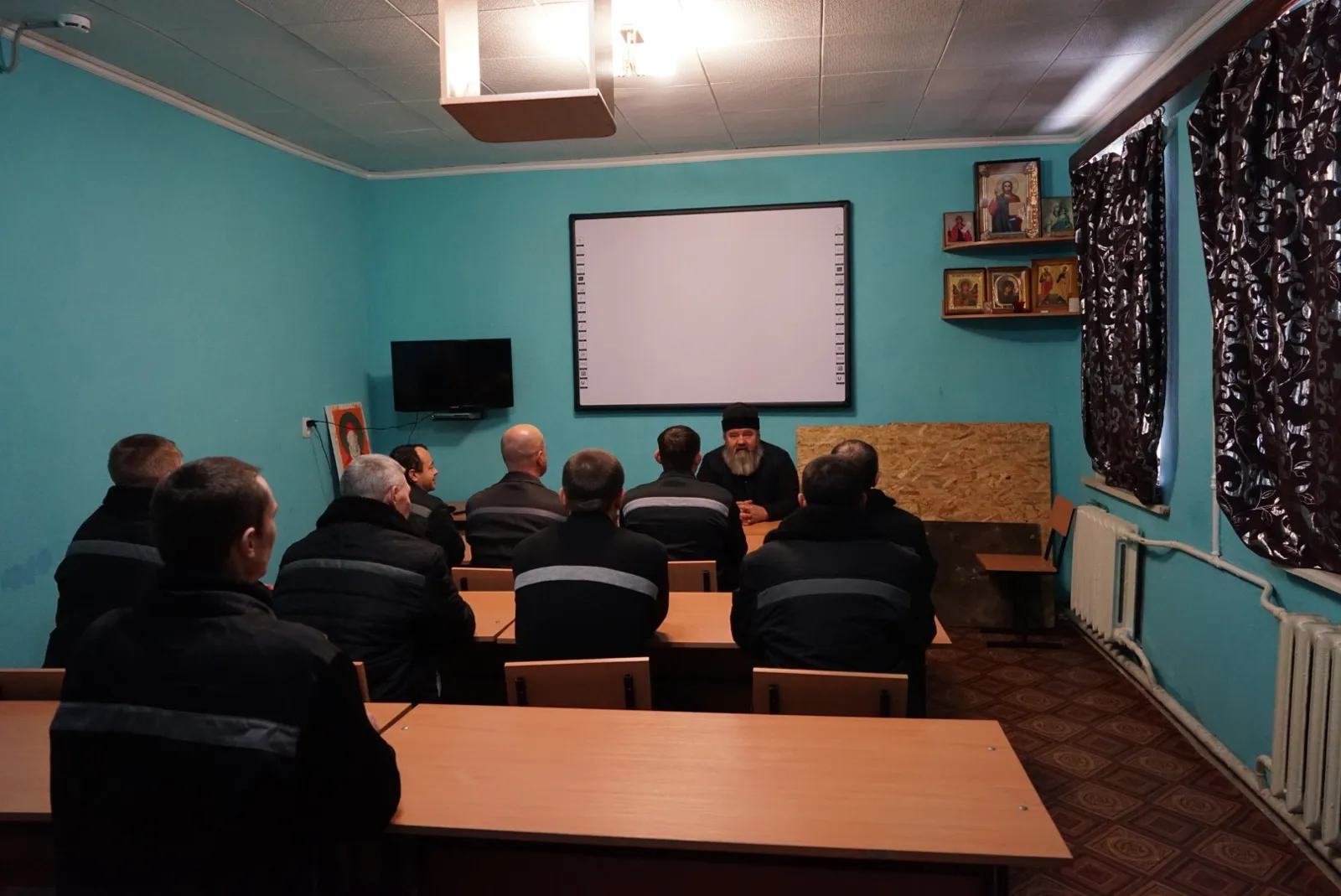 В колонии строгого режима города Батайска, проведено мероприятие социально реабилитационного характера.